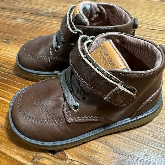 Stride Rite Quinn Boys Leather Easy On/Off Boot Chocolate Brown Velcro strap 5 - Picture 8 of 10